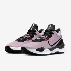 Nike New In Box Plush Tongue Elevate 3 Padded